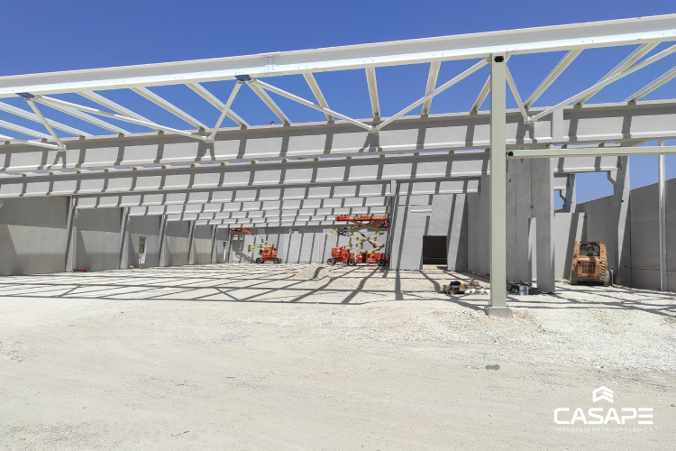 Estrutura metálica - Edifício comercial