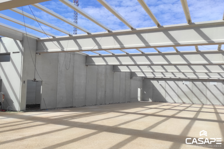 Estrutura metálica - Edifício comercial